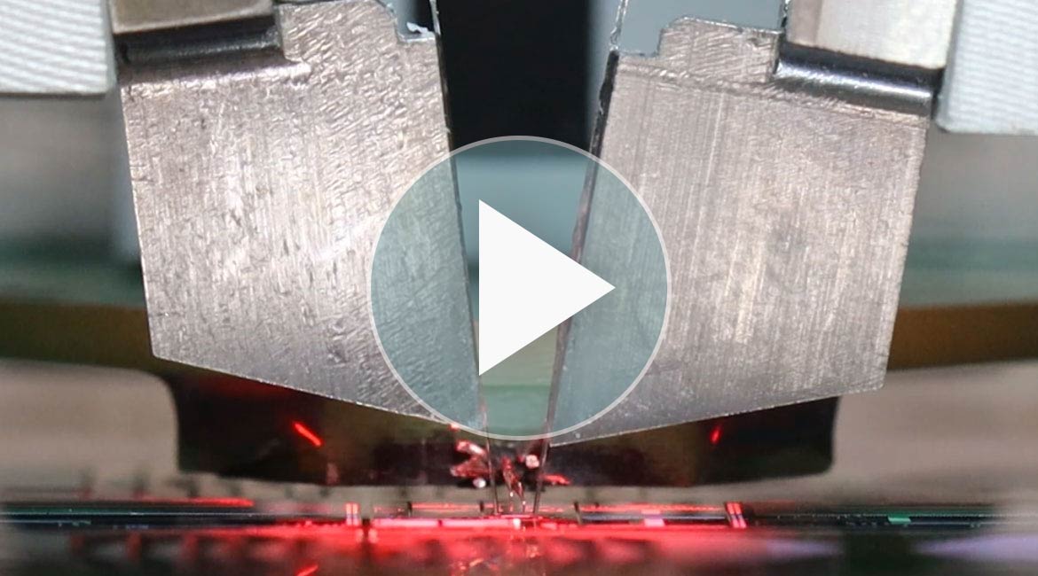 Wafer-level elektro-optische Prüfung