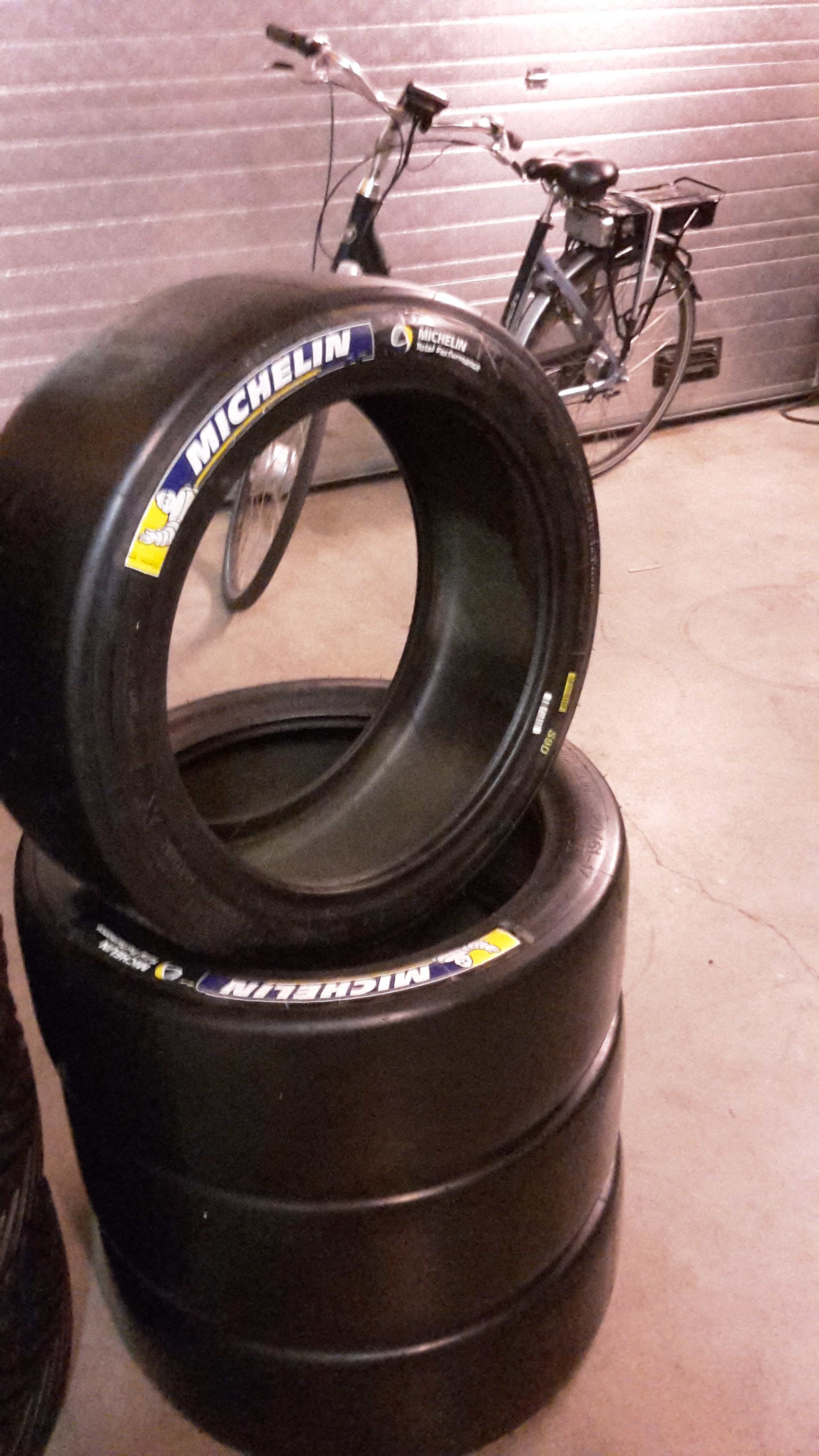 Michelin 24/61R17 S8M