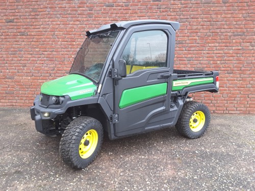 John Deere XUV835M Gator