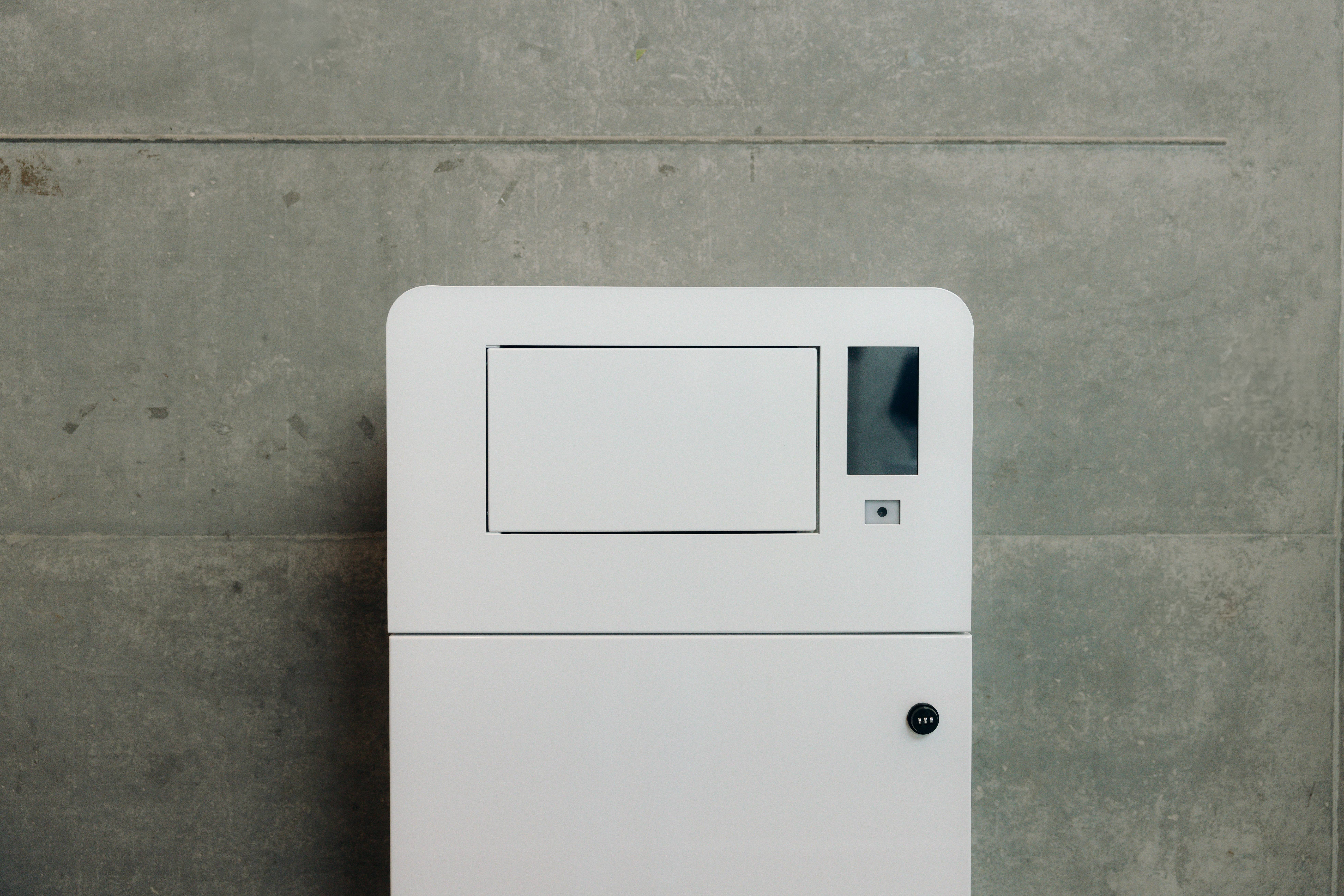 ReturnCube – return machine for indoor areas