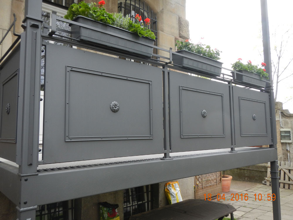 Balkon K-Heine-Str. 26a