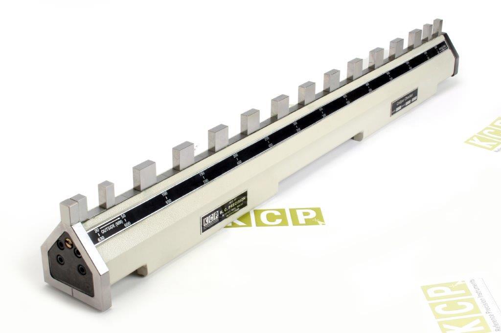Caliper Checker (Kalibriergerät für Messschieber)