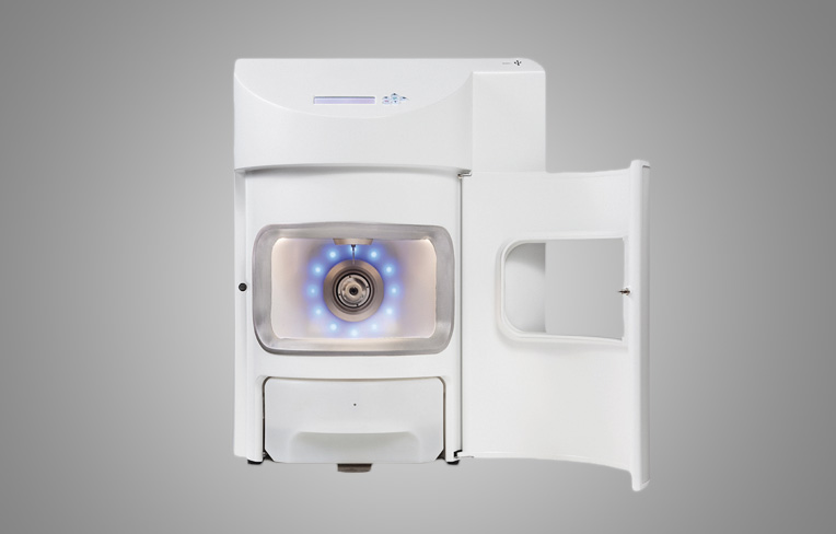 CNC-Maschine für Dentaltechnik