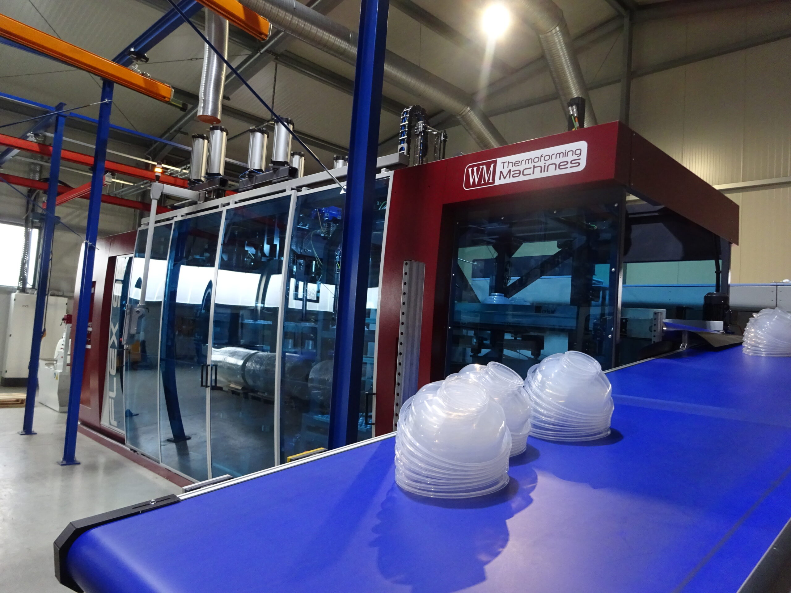 Thermoformmaschine für Plattenware