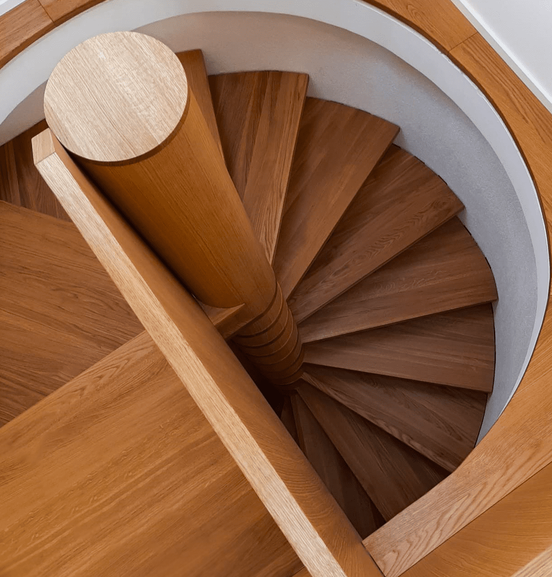 Wendeltreppe in Eiche