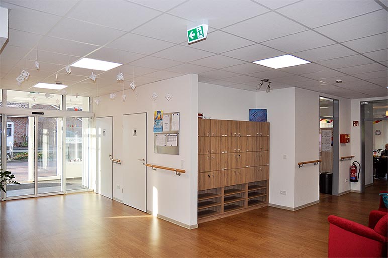 Deckengestaltung und Akustikdecke, Diakoniestation Weener